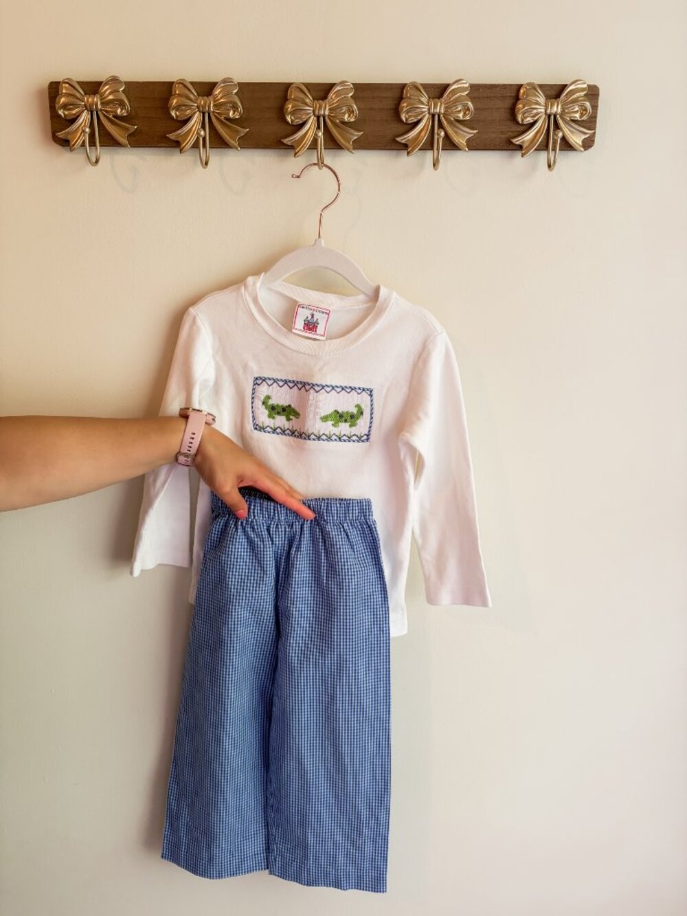 Castles and Crowns Kids' Alligator Smocked Outfit size 2T